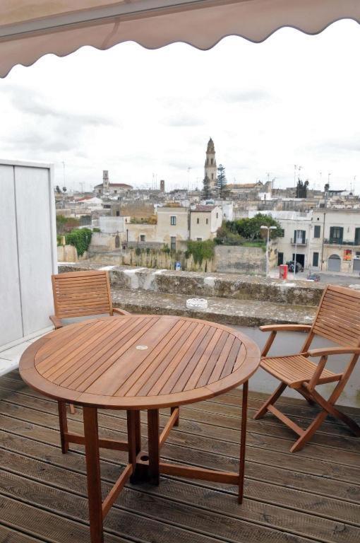 Le Tre Civette Bed & Breakfast Lecce Bagian luar foto