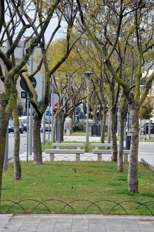 Le Tre Civette Bed & Breakfast Lecce Bagian luar foto