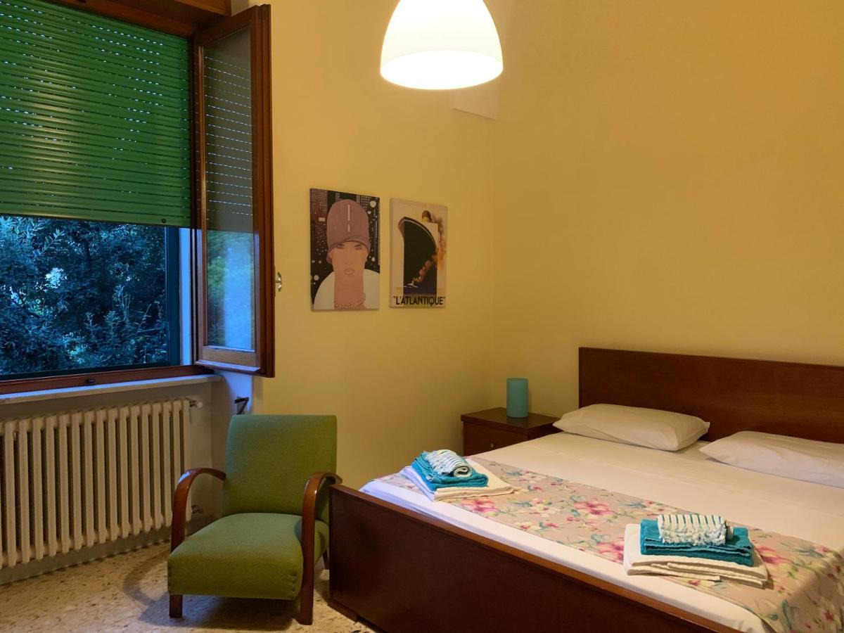 Le Tre Civette Bed & Breakfast Lecce Bagian luar foto
