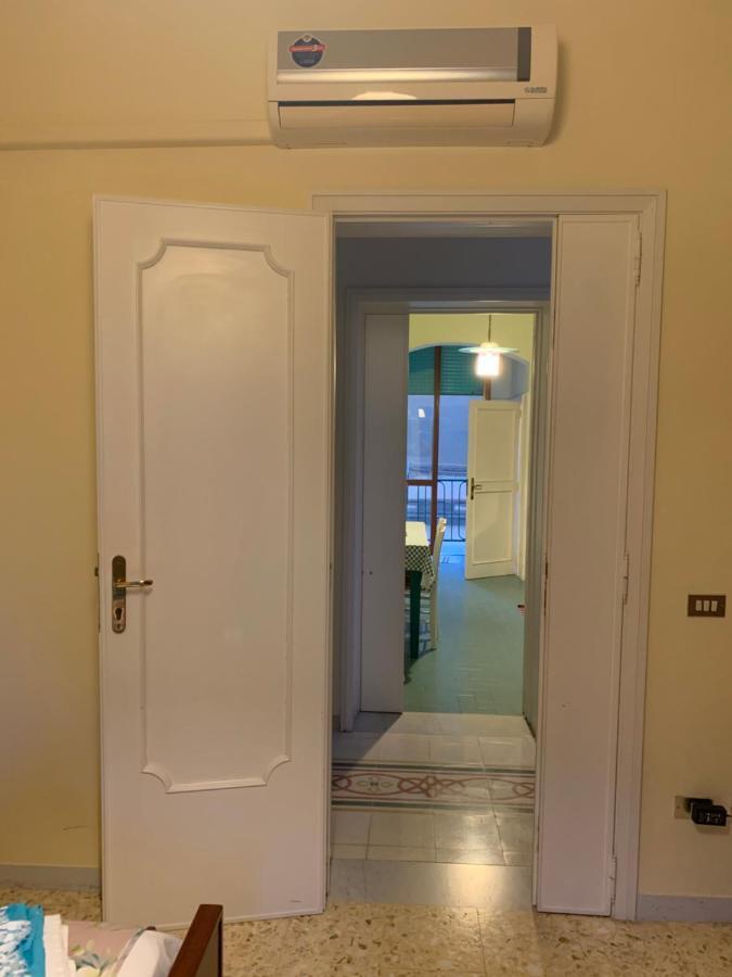 Le Tre Civette Bed & Breakfast Lecce Bagian luar foto