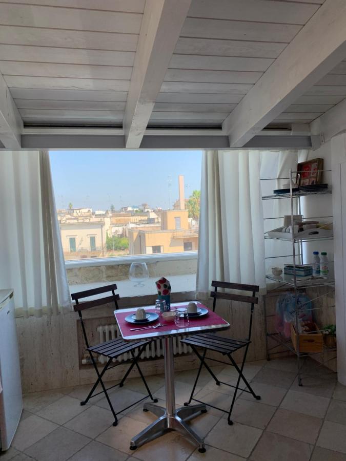 Le Tre Civette Bed & Breakfast Lecce Bagian luar foto