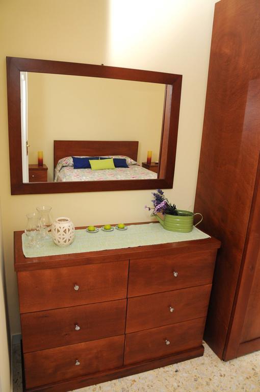 Le Tre Civette Bed & Breakfast Lecce Bagian luar foto