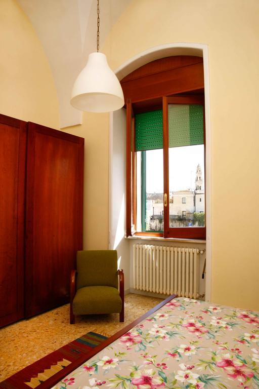 Le Tre Civette Bed & Breakfast Lecce Bagian luar foto